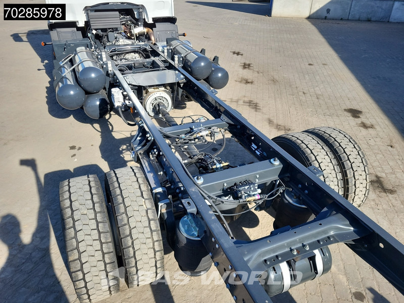 Kamion sa golom šasijom i zatvorenom kabinom novi Iveco 120-210L 4X2 NEW 12tons chassis! CNG Engine TELMA Retarder Manual Euro 6: slika 10 Kamion sa golom šasijom i zatvorenom kabinom novi Iveco 120-210L 4X2 NEW 12tons chassis! CNG Engine TELMA Retarder Manual Euro 6: slika 10