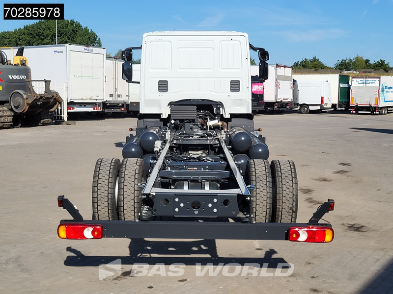 Kamion sa golom šasijom i zatvorenom kabinom novi Iveco 120-210L 4X2 NEW 12tons chassis! CNG Engine TELMA Retarder Manual Euro 6: slika 8 Kamion sa golom šasijom i zatvorenom kabinom novi Iveco 120-210L 4X2 NEW 12tons chassis! CNG Engine TELMA Retarder Manual Euro 6: slika 8