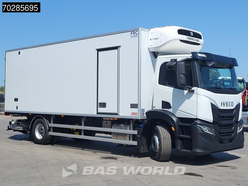 Iveco S-Way 400 4X2 NEW! 19t Thermo King T-1200 ATP Automatic 2000kg Ladebordwand Euro 6 - Hladnjača: slika 3 Iveco S-Way 400 4X2 NEW! 19t Thermo King T-1200 ATP Automatic 2000kg Ladebordwand Euro 6 - Hladnjača: slika 3