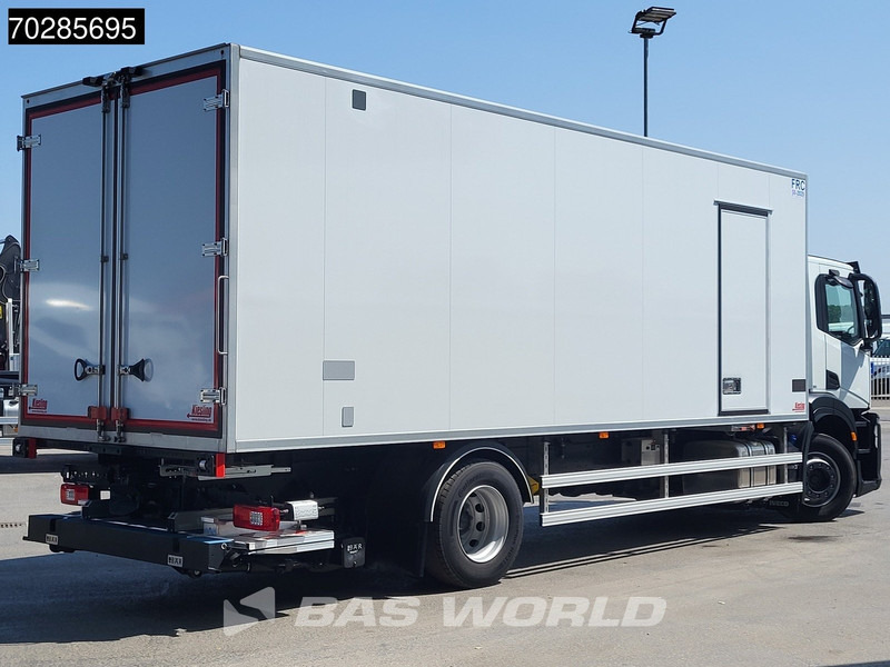 Iveco S-Way 400 4X2 NEW! 19t Thermo King T-1200 ATP Automatic 2000kg Ladebordwand Euro 6 - Hladnjača: slika 5 Iveco S-Way 400 4X2 NEW! 19t Thermo King T-1200 ATP Automatic 2000kg Ladebordwand Euro 6 - Hladnjača: slika 5