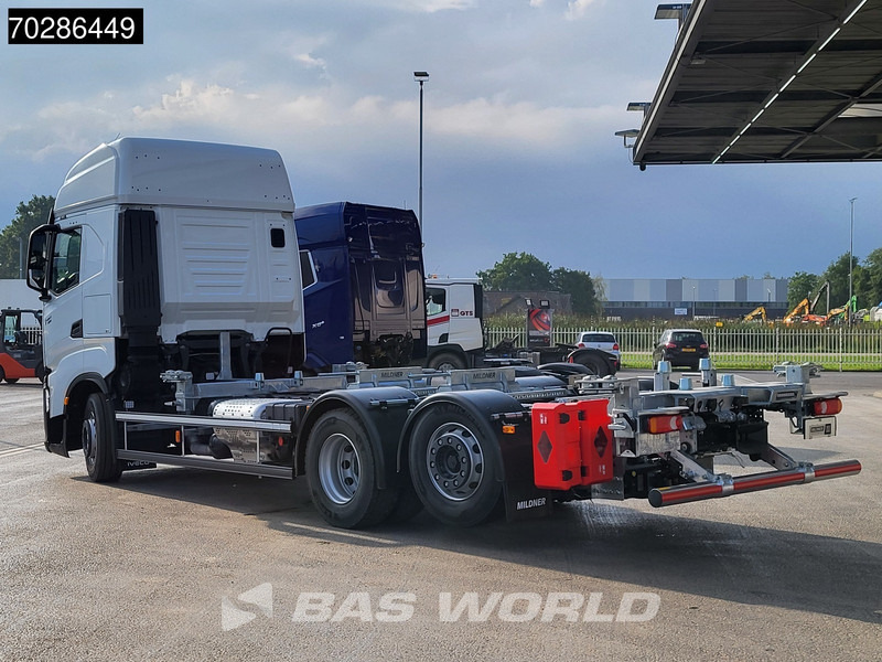 Iveco S-Way 500 6X2 NEW BDF! Lift+Steering Axle ACC Standklima Euro 6 - Kamion za prevoz kontejnera/ Kamion sa promenjivim sandukom: slika 2 Iveco S-Way 500 6X2 NEW BDF! Lift+Steering Axle ACC Standklima Euro 6 - Kamion za prevoz kontejnera/ Kamion sa promenjivim sandukom: slika 2