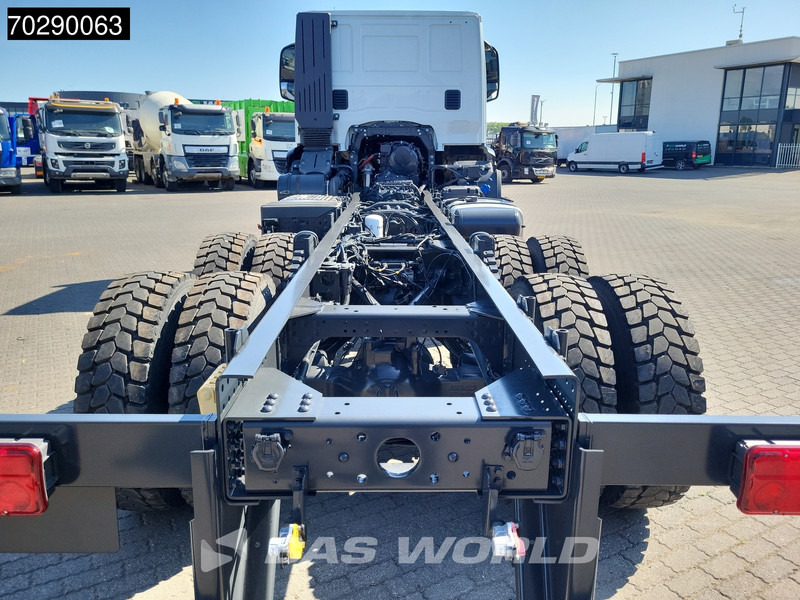 Iveco T-WAY 360 6X6 NEW 6x6 chassis! Big-Axle Steelsuspension Automatic Euro 6 - Kamion sa golom šasijom i zatvorenom kabinom: slika 5 Iveco T-WAY 360 6X6 NEW 6x6 chassis! Big-Axle Steelsuspension Automatic Euro 6 - Kamion sa golom šasijom i zatvorenom kabinom: slika 5