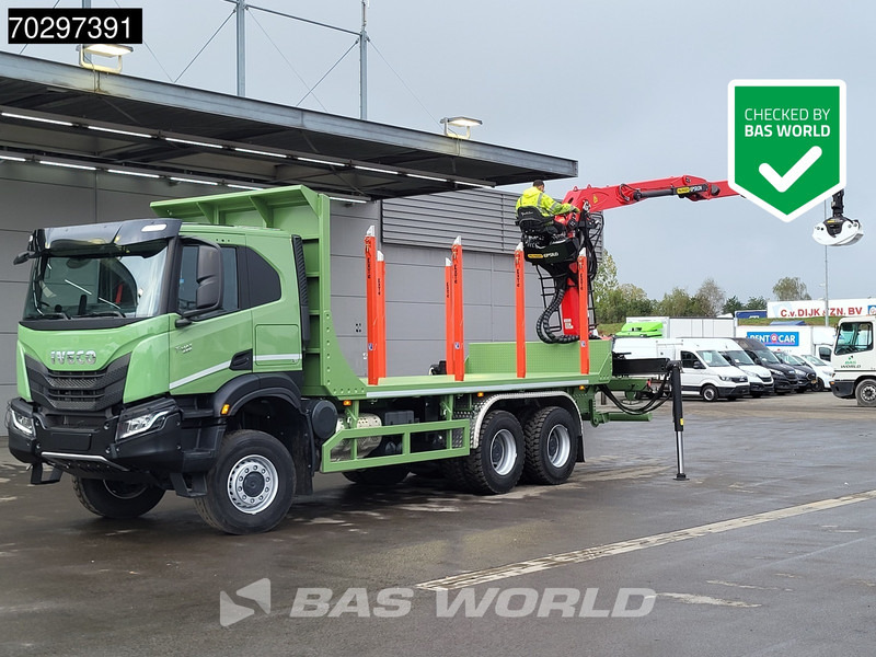 Iveco T-Way 450 6X6 UNUSED! Palfinger Q150Z Crane Retarder Holztransport Big-Axle LED Euro 6 - Šticar, Kamion sa dizalicom: slika 1 Iveco T-Way 450 6X6 UNUSED! Palfinger Q150Z Crane Retarder Holztransport Big-Axle LED Euro 6 - Šticar, Kamion sa dizalicom: slika 1