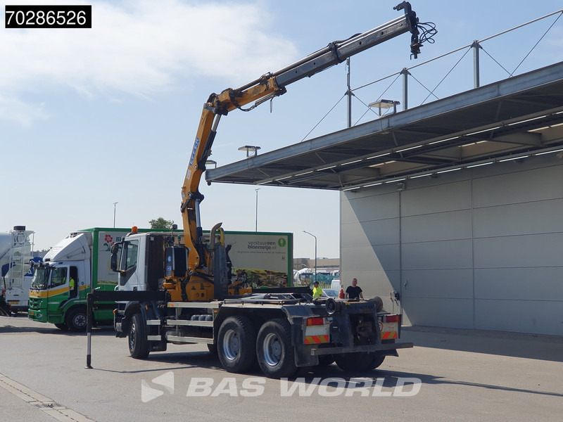 Iveco Trakker 410 6X4 Effer CRANE 175/2S Manual 20 Tonnes EEV - Kamion sa hidrauličnom kukom, Kamion sa dizalicom: slika 2 Iveco Trakker 410 6X4 Effer CRANE 175/2S Manual 20 Tonnes EEV - Kamion sa hidrauličnom kukom, Kamion sa dizalicom: slika 2