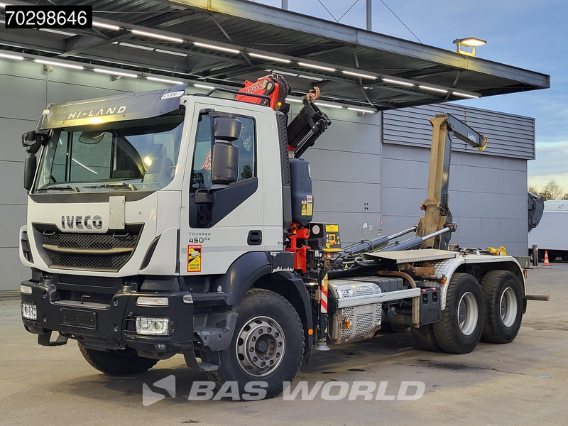 Iveco Trakker 450 6X4 Fassi F120B.2.22 Crane Marrel AL16S50 Retarder Big-axle Euro 6 - Kamion sa hidrauličnom kukom, Kamion sa dizalicom: slika 3 Iveco Trakker 450 6X4 Fassi F120B.2.22 Crane Marrel AL16S50 Retarder Big-axle Euro 6 - Kamion sa hidrauličnom kukom, Kamion sa dizalicom: slika 3