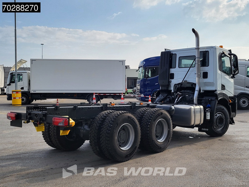 Iveco X-Way 460 6X4 NEW chassis Retarder Big-Axle Full Steel Navi Euro 6 - Kamion sa golom šasijom i zatvorenom kabinom: slika 5 Iveco X-Way 460 6X4 NEW chassis Retarder Big-Axle Full Steel Navi Euro 6 - Kamion sa golom šasijom i zatvorenom kabinom: slika 5