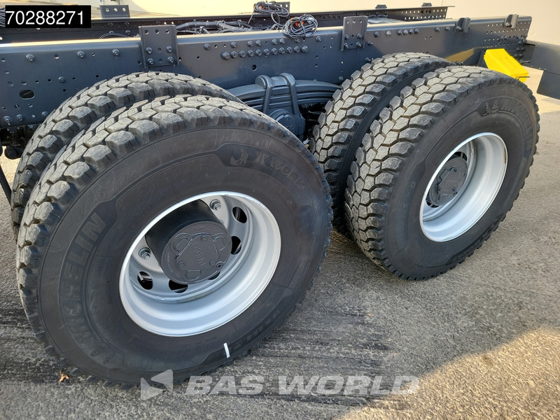 Iveco X-Way 460 6X4 New! Retarder Steelsuspension Big-Axle Navi Euro 6 Iveco X-Way 460 6X4 New! Retarder Steelsuspension Big-Axle Navi Euro 6: slika 12