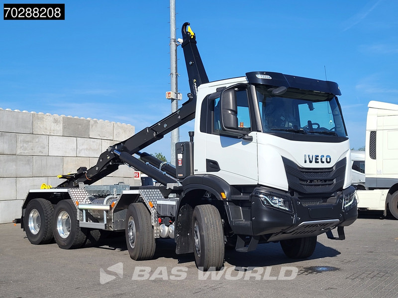 Iveco X-Way 480 8X4 NEW! 26tons MARREL Hooklift Steelsuspension Big-Axle Automatic Euro 6 - Kamion sa hidrauličnom kukom: slika 3 Iveco X-Way 480 8X4 NEW! 26tons MARREL Hooklift Steelsuspension Big-Axle Automatic Euro 6 - Kamion sa hidrauličnom kukom: slika 3