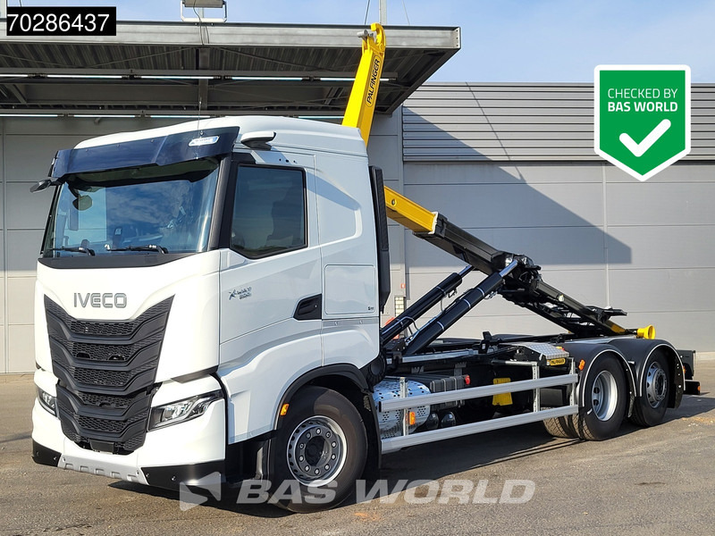 Iveco X-Way 580 6X2 Palfinger PHT20SLD5 Hooklift Lift+steering Axle Automatic Navi ACC LED Euro 6 - Kamion sa hidrauličnom kukom: slika 1 Iveco X-Way 580 6X2 Palfinger PHT20SLD5 Hooklift Lift+steering Axle Automatic Navi ACC LED Euro 6 - Kamion sa hidrauličnom kukom: slika 1