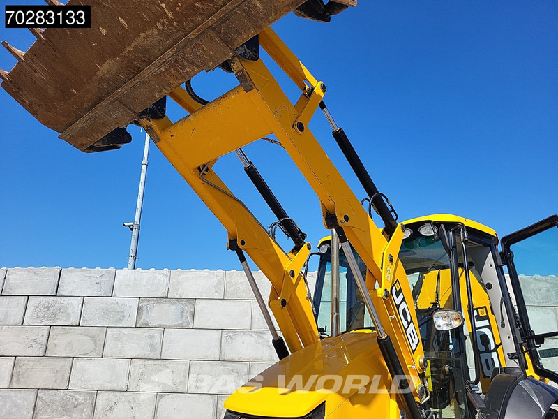JCB 3CX TELESCOPIC STICK - 3 BUCKETS - Bager utovarivač: slika 5 JCB 3CX TELESCOPIC STICK - 3 BUCKETS - Bager utovarivač: slika 5
