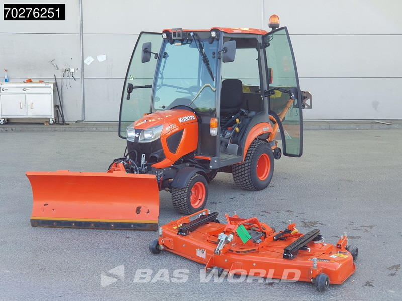 Kubota BX231 D-C C10 4X4 4x4 - INCL ATTACHMENTS - Traktor: slika 5 Kubota BX231 D-C C10 4X4 4x4 - INCL ATTACHMENTS - Traktor: slika 5