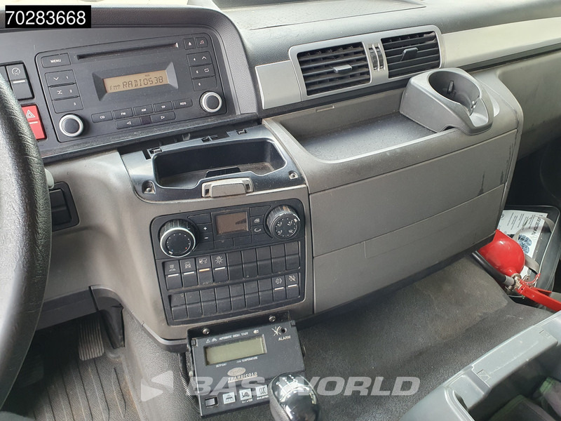 Hladnjača MAN TGM 15.250 4X2 Carrier Supra 850 Cooler Tailgate Euro 6: slika 19 Hladnjača MAN TGM 15.250 4X2 Carrier Supra 850 Cooler Tailgate Euro 6: slika 19