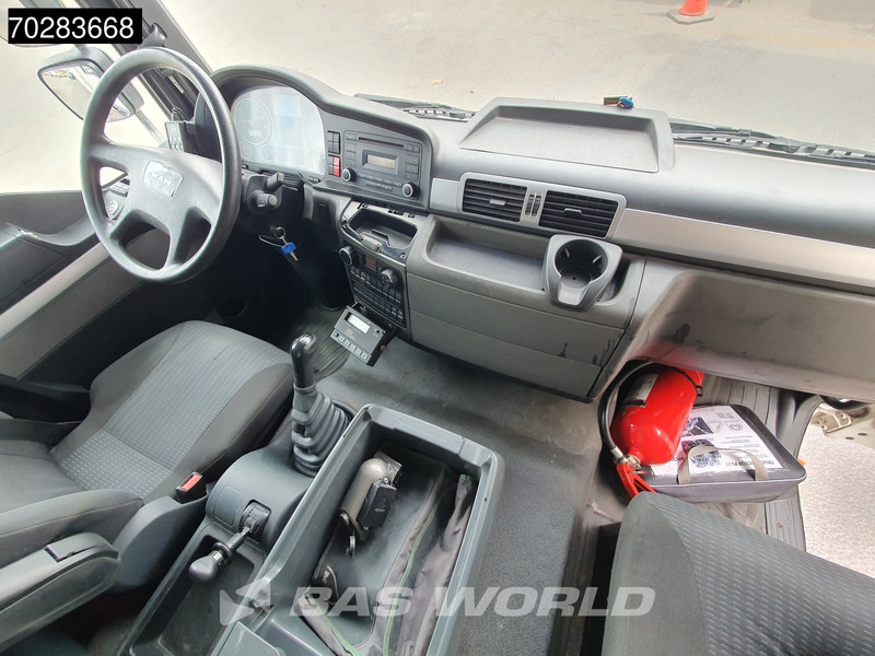 Hladnjača MAN TGM 15.250 4X2 Carrier Supra 850 Cooler Tailgate Euro 6: slika 18 Hladnjača MAN TGM 15.250 4X2 Carrier Supra 850 Cooler Tailgate Euro 6: slika 18