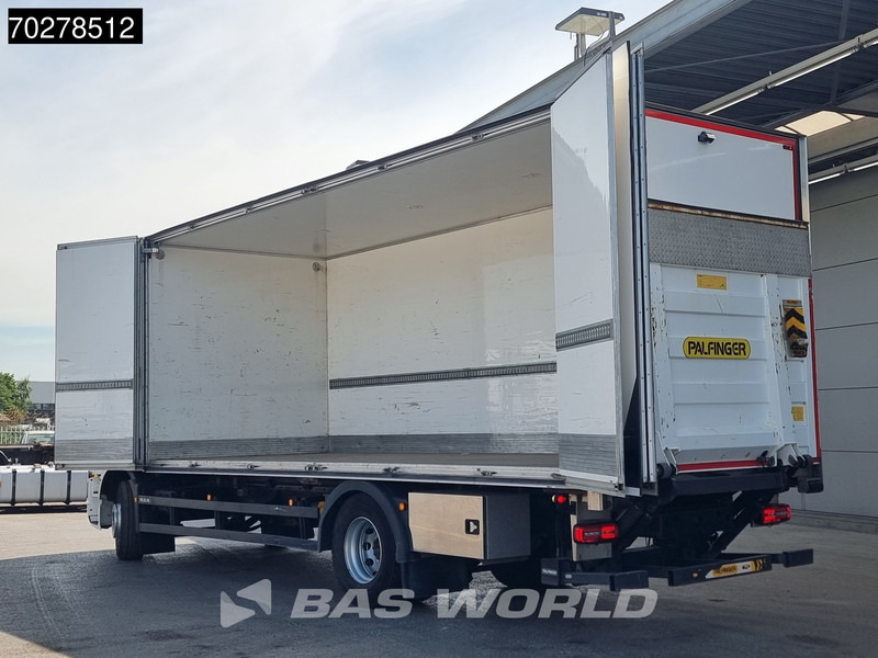MAN TGM 18.290 4X2 19tonner Automatic Ladebordwand LED Navi Euro 6 - Kamion sa zatvorenim sandukom: slika 3 MAN TGM 18.290 4X2 19tonner Automatic Ladebordwand LED Navi Euro 6 - Kamion sa zatvorenim sandukom: slika 3