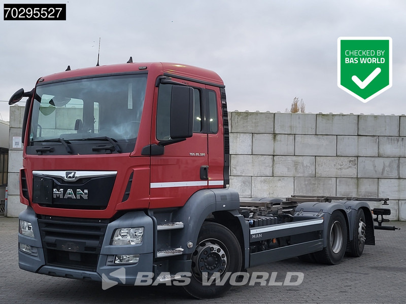 MAN TGS 26.320 TGS 6X2 ADR BDF Lift + Steering Axle Euro 6 - Kamion za prevoz kontejnera/ Kamion sa promenjivim sandukom: slika 1 MAN TGS 26.320 TGS 6X2 ADR BDF Lift + Steering Axle Euro 6 - Kamion za prevoz kontejnera/ Kamion sa promenjivim sandukom: slika 1