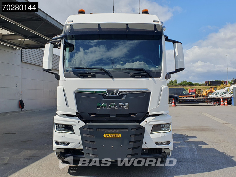 Kamion sa tovarnim sandukom, Kamion sa dizalicom novi MAN TGS 35.520 8X4 Palfinger PK135.002 TEC 7 Kran Crane Hydrodrive Lift+steering axle Navi LED Euro 6: slika 15