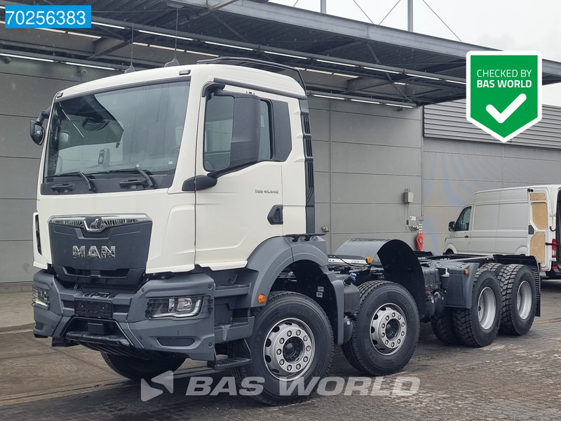 MAN TGS 41.440 8X4 NEW chassis Steelsuspension Automatic Euro 6 - Kamion sa golom šasijom i zatvorenom kabinom: slika 1 MAN TGS 41.440 8X4 NEW chassis Steelsuspension Automatic Euro 6 - Kamion sa golom šasijom i zatvorenom kabinom: slika 1