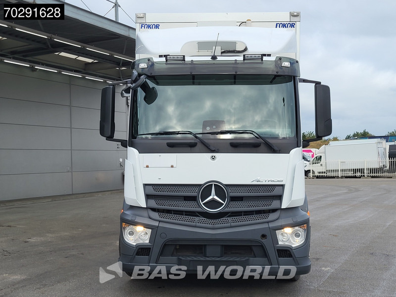 Mercedes-Benz Actros 1827 4X2 18tonner 2tons Ladebordwand Xenon Automatic Euro 6 - Kamion sa zatvorenim sandukom: slika 5 Mercedes-Benz Actros 1827 4X2 18tonner 2tons Ladebordwand Xenon Automatic Euro 6 - Kamion sa zatvorenim sandukom: slika 5