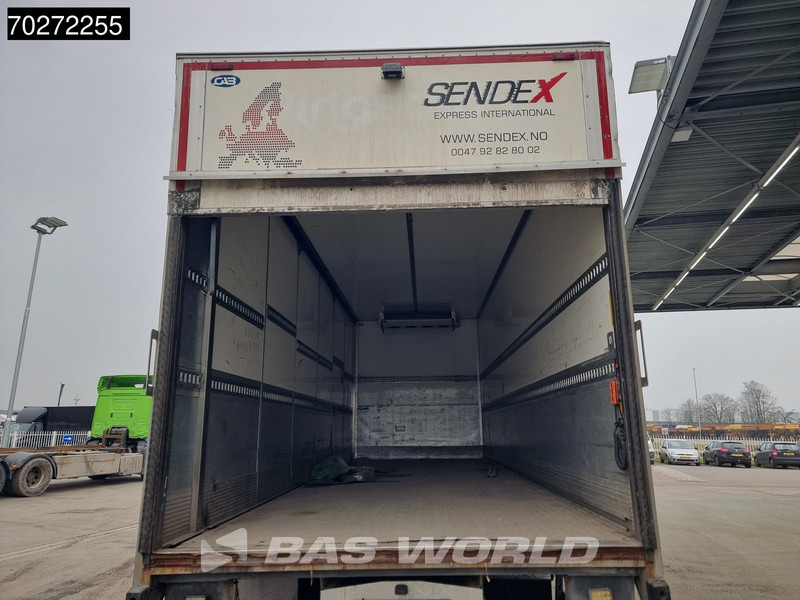 Mercedes-Benz Actros 2036 4X2 19.5tonner 2000kg Ladebordwand Xenon StreamSpace Euro 6 - Hladnjača: slika 5 Mercedes-Benz Actros 2036 4X2 19.5tonner 2000kg Ladebordwand Xenon StreamSpace Euro 6 - Hladnjača: slika 5