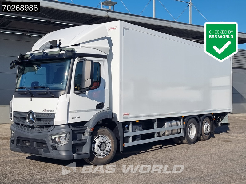 Mercedes-Benz Actros 2532 6X2 NEW 2000kg Ladebordwand Navi Lenkachse Euro 6 - Kamion sa zatvorenim sandukom: slika 1 Mercedes-Benz Actros 2532 6X2 NEW 2000kg Ladebordwand Navi Lenkachse Euro 6 - Kamion sa zatvorenim sandukom: slika 1