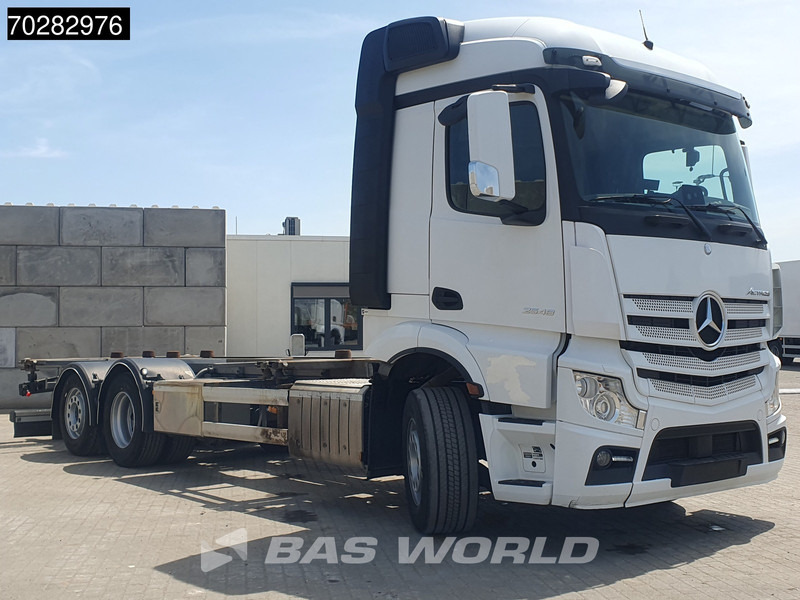 Mercedes-Benz Actros 2548 Actros 6X2 ACC Xenon Liftachse Euro 6 - Kamion za prevoz kontejnera/ Kamion sa promenjivim sandukom: slika 3 Mercedes-Benz Actros 2548 Actros 6X2 ACC Xenon Liftachse Euro 6 - Kamion za prevoz kontejnera/ Kamion sa promenjivim sandukom: slika 3