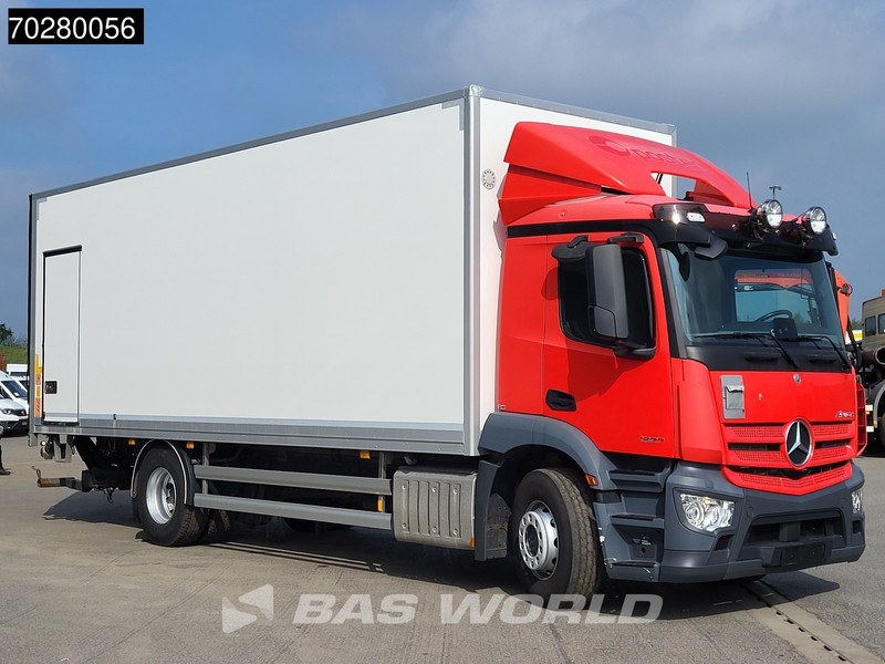 Mercedes-Benz Antos 1827 4X2 19tonner 2000kg Ladebordwand Automatic Euro 6 - Kamion sa zatvorenim sandukom: slika 3 Mercedes-Benz Antos 1827 4X2 19tonner 2000kg Ladebordwand Automatic Euro 6 - Kamion sa zatvorenim sandukom: slika 3