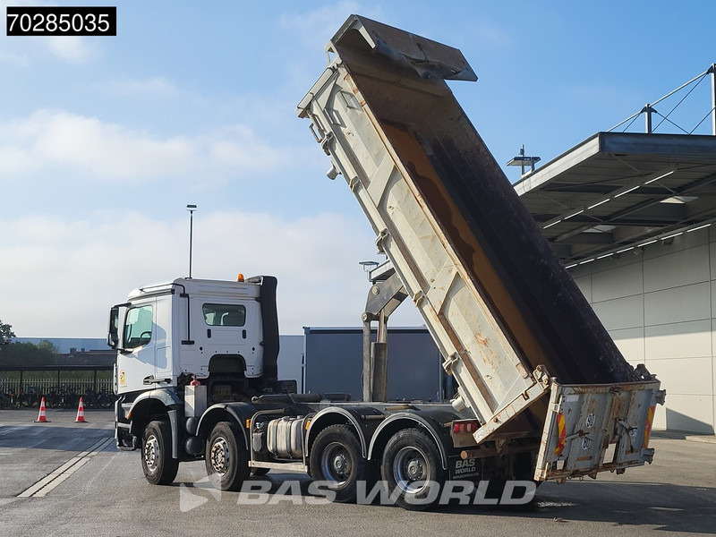 Mercedes-Benz Arocs 3240 8X4 12m3 2-side Tipper Steel Suspension Automatic Big-Axle Euro 6 - Istovarivač: slika 2 Mercedes-Benz Arocs 3240 8X4 12m3 2-side Tipper Steel Suspension Automatic Big-Axle Euro 6 - Istovarivač: slika 2