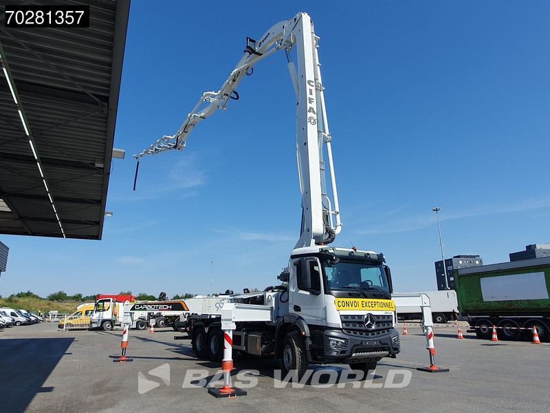 Mercedes-Benz Arocs 3343 6X4 CIFA K40H Carbotech Pump 5 arm Big-Axle Navi Euro 6 - Auto pumpa za beton: slika 3 Mercedes-Benz Arocs 3343 6X4 CIFA K40H Carbotech Pump 5 arm Big-Axle Navi Euro 6 - Auto pumpa za beton: slika 3