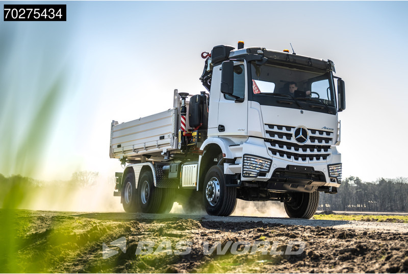 Mercedes-Benz Arocs 3348 6X6 Fassi F255A.2.24 xe-dynamic Kran Dreiseitenkipper Navi Euro 6 - Istovarivač, Kamion sa dizalicom: slika 5 Mercedes-Benz Arocs 3348 6X6 Fassi F255A.2.24 xe-dynamic Kran Dreiseitenkipper Navi Euro 6 - Istovarivač, Kamion sa dizalicom: slika 5