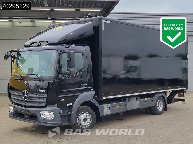 Mercedes-Benz Atego 1221 4X2 12tonner 1500kg Ladebordwand Automatic Airco Euro 6 - Kamion sa zatvorenim sandukom: slika 1 Mercedes-Benz Atego 1221 4X2 12tonner 1500kg Ladebordwand Automatic Airco Euro 6 - Kamion sa zatvorenim sandukom: slika 1