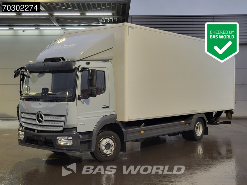 Mercedes-Benz Atego 1224 Atego 4X2 6-Cylinder 12t Automatic Tail Gate Euro 6 - Kamion sa zatvorenim sandukom: slika 1 Mercedes-Benz Atego 1224 Atego 4X2 6-Cylinder 12t Automatic Tail Gate Euro 6 - Kamion sa zatvorenim sandukom: slika 1
