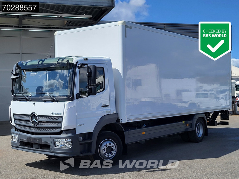 Mercedes-Benz Atego 1527 4X2 15tonner LOW Mileage! 1500kg Ladebordwand Automatic Euro 6 - Kamion sa zatvorenim sandukom: slika 1 Mercedes-Benz Atego 1527 4X2 15tonner LOW Mileage! 1500kg Ladebordwand Automatic Euro 6 - Kamion sa zatvorenim sandukom: slika 1