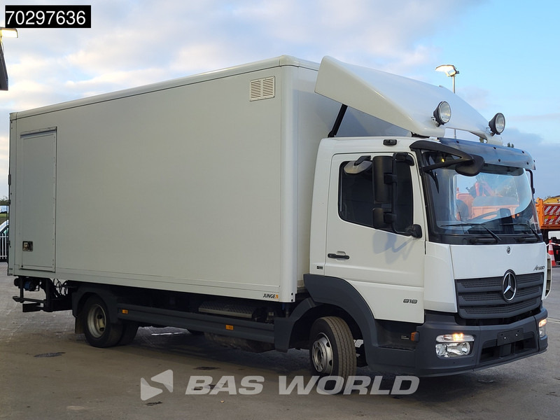 Mercedes-Benz Atego 818 4X2 1000kg Ladebordwand Automatic Euro 6 - Kamion sa zatvorenim sandukom: slika 3 Mercedes-Benz Atego 818 4X2 1000kg Ladebordwand Automatic Euro 6 - Kamion sa zatvorenim sandukom: slika 3