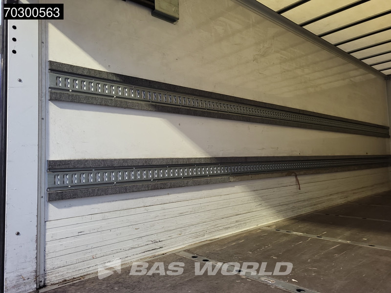 Kamion sa zatvorenim sandukom Mercedes-Benz Atego 818 4X2 8tonner Automatic 1500kg Ladebordwand Euro 6: slika 14 Kamion sa zatvorenim sandukom Mercedes-Benz Atego 818 4X2 8tonner Automatic 1500kg Ladebordwand Euro 6: slika 14