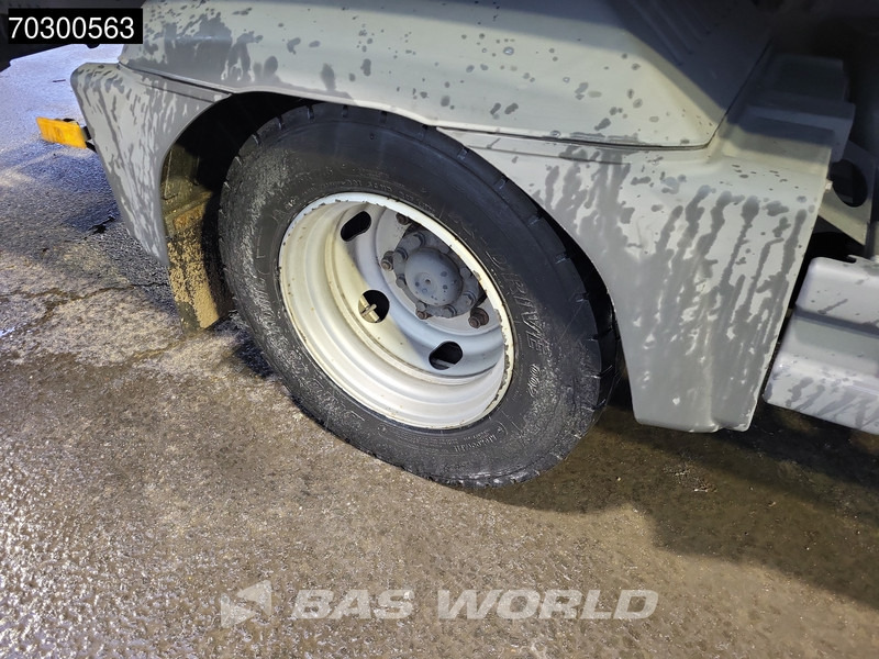 Kamion sa zatvorenim sandukom Mercedes-Benz Atego 818 4X2 8tonner Automatic 1500kg Ladebordwand Euro 6: slika 16 Kamion sa zatvorenim sandukom Mercedes-Benz Atego 818 4X2 8tonner Automatic 1500kg Ladebordwand Euro 6: slika 16