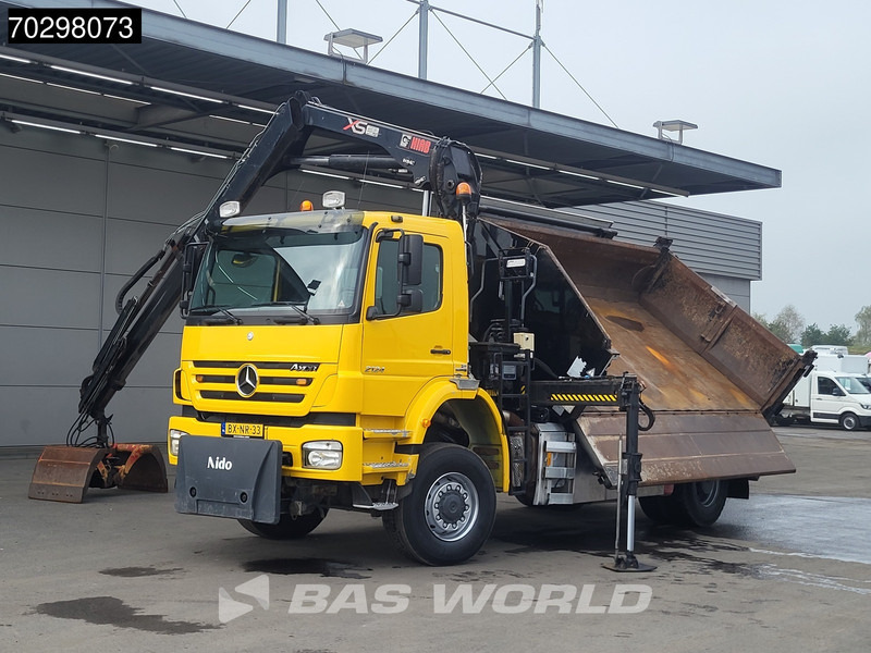 Mercedes-Benz Axor 2124 Axor 4X4 HIAB 122 B-2 HIDUO Crane Tipper Full Steel Big-Axle Euro 5 - Istovarivač, Kamion sa dizalicom: slika 5 Mercedes-Benz Axor 2124 Axor 4X4 HIAB 122 B-2 HIDUO Crane Tipper Full Steel Big-Axle Euro 5 - Istovarivač, Kamion sa dizalicom: slika 5