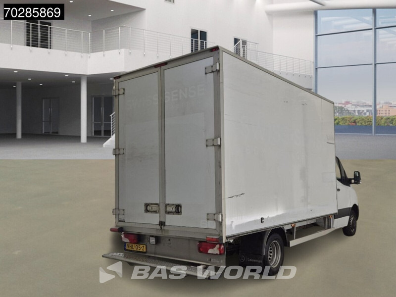 Mercedes-Benz Sprinter 514 CDI COMING SOON! Automaat Dubbellucht Bakwagen Navi Airco Cruise Camera MBUX Euro6 Meubelbak Koffer 20m3 A/C Cruise control - Dostavno vozilo sa zatvorenim sandukom: slika 2 Mercedes-Benz Sprinter 514 CDI COMING SOON! Automaat Dubbellucht Bakwagen Navi Airco Cruise Camera MBUX Euro6 Meubelbak Koffer 20m3 A/C Cruise control - Dostavno vozilo sa zatvorenim sandukom: slika 2