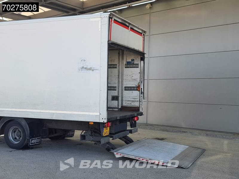 Renault D 210 4X2 12tonner NL-Truck APK Automatic Ladebordwand Euro 6 - Kamion sa zatvorenim sandukom: slika 5 Renault D 210 4X2 12tonner NL-Truck APK Automatic Ladebordwand Euro 6 - Kamion sa zatvorenim sandukom: slika 5