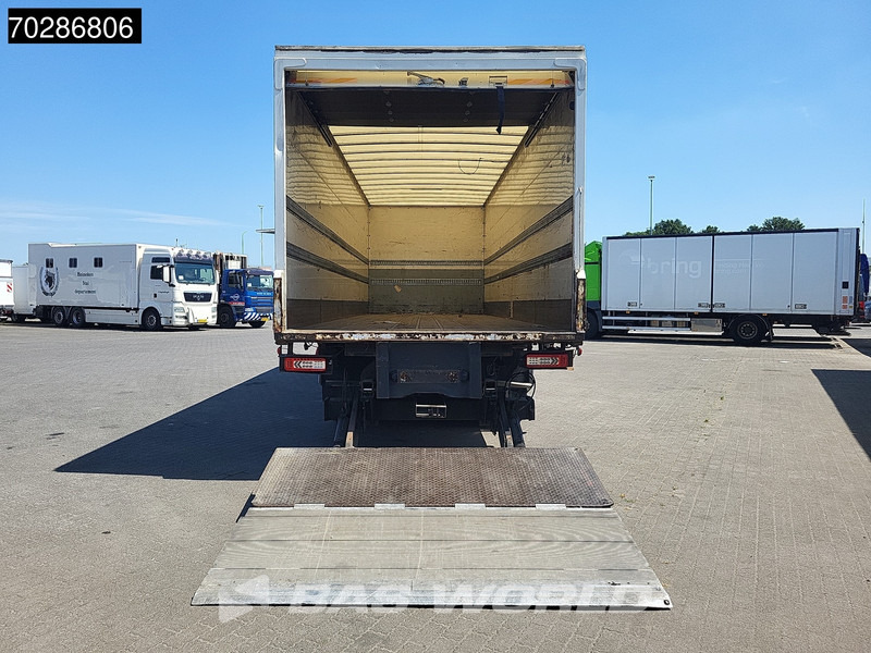 Renault T 380 T 6X2 Ladebordwand Liftachse Hartholz-Boden Euro 6 - Kamion sa zatvorenim sandukom: slika 5 Renault T 380 T 6X2 Ladebordwand Liftachse Hartholz-Boden Euro 6 - Kamion sa zatvorenim sandukom: slika 5