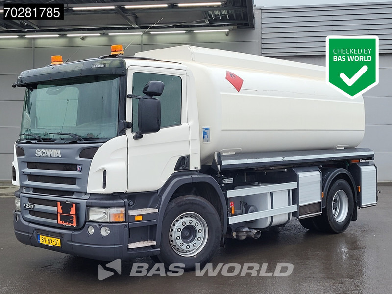 Scania P230 4X2 NL-Truck 3 compartments 16.300 Ltr ADR 3-Pedals Euro 5 - Kamion cisterna: slika 1 Scania P230 4X2 NL-Truck 3 compartments 16.300 Ltr ADR 3-Pedals Euro 5 - Kamion cisterna: slika 1