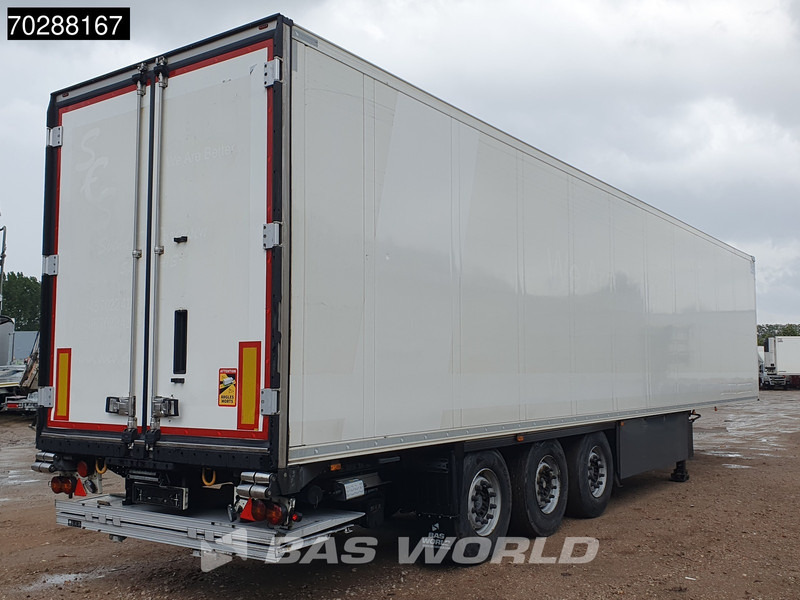 Schmitz Cargobull SCB*S3B 3 axles Doppelverdampfer Tailgate Palettenkasten Blumenbreit LBW - Poluprikolica hladnjače: slika 5 Schmitz Cargobull SCB*S3B 3 axles Doppelverdampfer Tailgate Palettenkasten Blumenbreit LBW - Poluprikolica hladnjače: slika 5