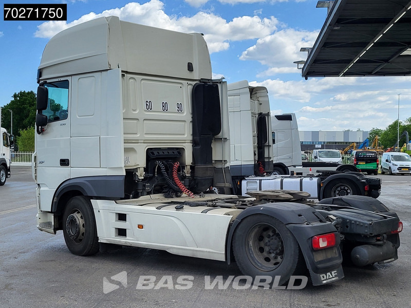 DAF XF 530 4X2 BROKEN ENGINE! Retarder Standklima ACC Euro 6 - Tegljač: slika 2 DAF XF 530 4X2 BROKEN ENGINE! Retarder Standklima ACC Euro 6 - Tegljač: slika 2