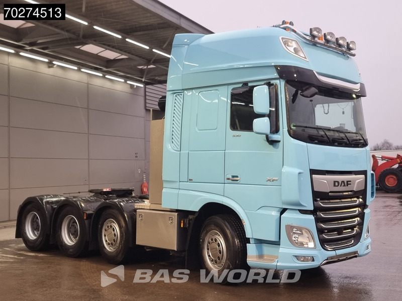 DAF XF 530 XF 8X4 Big-Axle Lift+lenkachse Retarder PTO Hydraulik StandKlima ACC LED Euro 6 - Tegljač: slika 3 DAF XF 530 XF 8X4 Big-Axle Lift+lenkachse Retarder PTO Hydraulik StandKlima ACC LED Euro 6 - Tegljač: slika 3