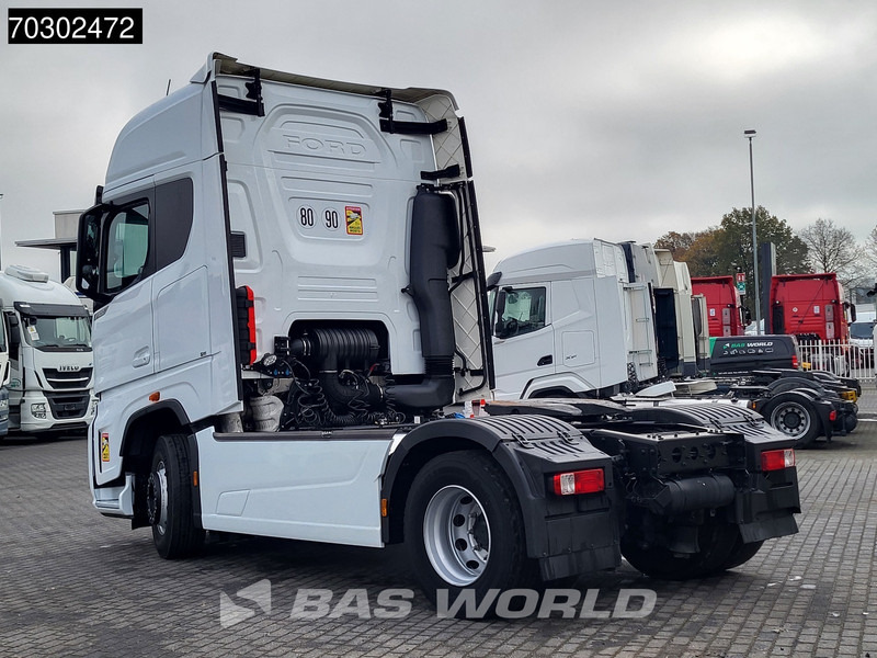 Ford F-Max 500 4X2 Retarder Standklima 2xTanks ACC LED Euro 6 - Tegljač: slika 2 Ford F-Max 500 4X2 Retarder Standklima 2xTanks ACC LED Euro 6 - Tegljač: slika 2