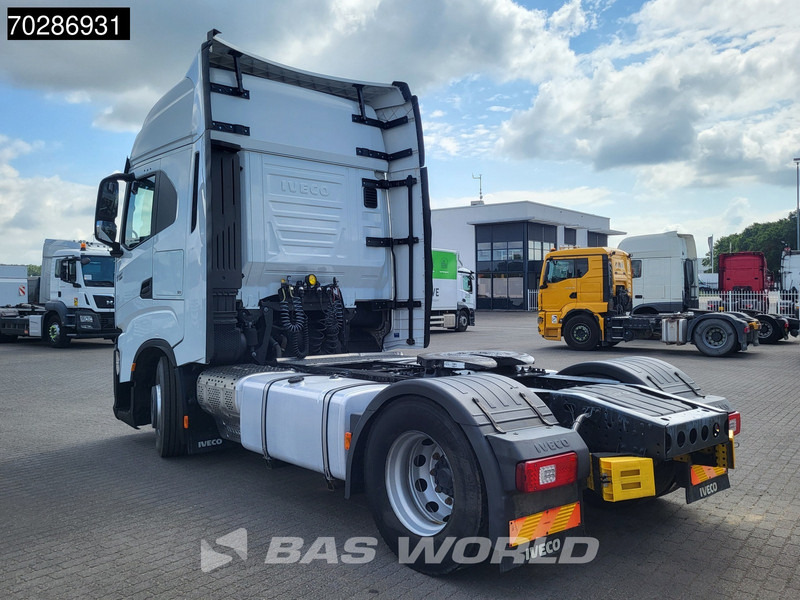 Iveco S-Way 480 4X2 Retarder 2xTanks ACC Standklima Euro 6 - Tegljač: slika 2 Iveco S-Way 480 4X2 Retarder 2xTanks ACC Standklima Euro 6 - Tegljač: slika 2
