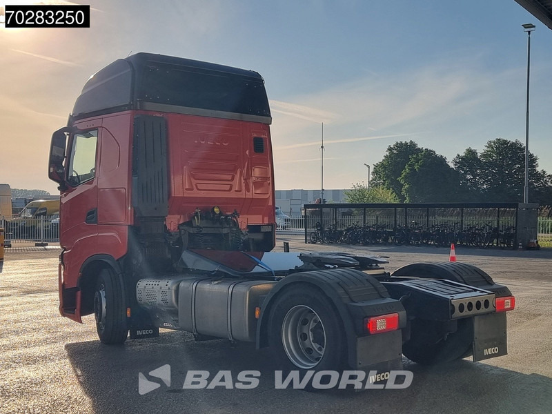 Iveco S-Way 490 4X2 DAMAGED! chassis bent 2x Tanks LED Navi Euro 6 - Tegljač: slika 2 Iveco S-Way 490 4X2 DAMAGED! chassis bent 2x Tanks LED Navi Euro 6 - Tegljač: slika 2