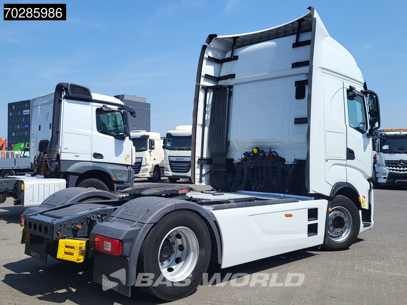 Iveco S-Way 490 4X2 Retarder Standklima 2xTanks Navi ACC LED Euro 6 - Tegljač: slika 3 Iveco S-Way 490 4X2 Retarder Standklima 2xTanks Navi ACC LED Euro 6 - Tegljač: slika 3