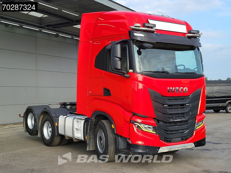 Iveco S-Way 570 6X2 Full-Air Retarder Hydrauliek Liftachse ACC Navi LED Euro 6 - Tegljač: slika 3 Iveco S-Way 570 6X2 Full-Air Retarder Hydrauliek Liftachse ACC Navi LED Euro 6 - Tegljač: slika 3