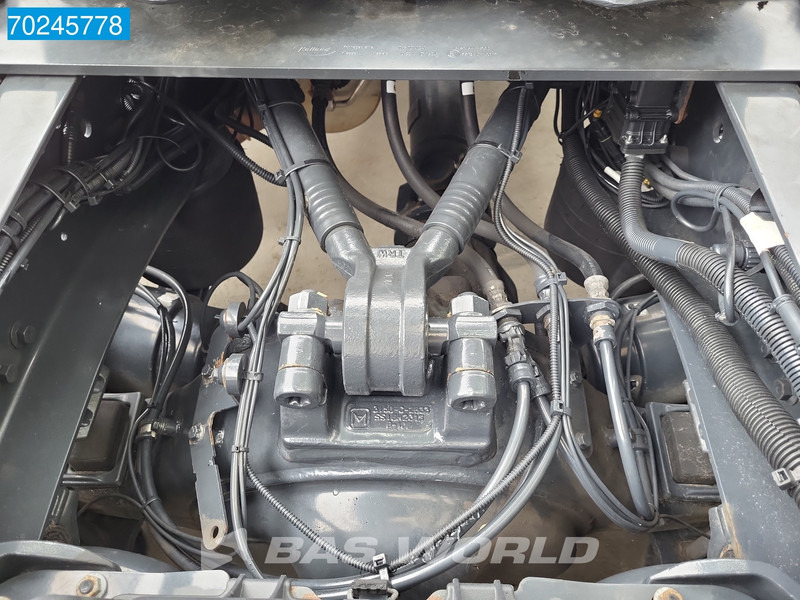 Iveco Stralis 400 4X2 NL-Truck LNG Retarder 2x Tanks Euro 6 - Tegljač: slika 5 Iveco Stralis 400 4X2 NL-Truck LNG Retarder 2x Tanks Euro 6 - Tegljač: slika 5