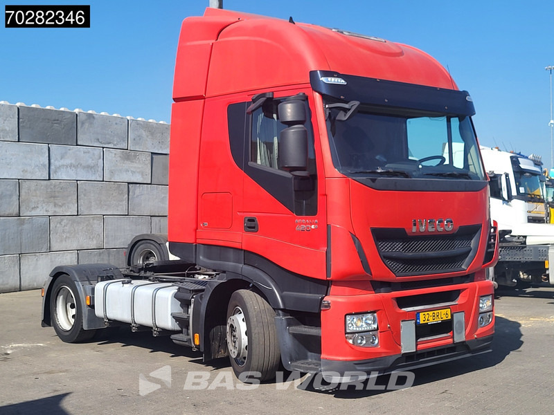 Iveco Stralis 420 Stralis 4X2 NL-Truck Retarder 2X Tanks Mega ACC Euro 6 - Tegljač: slika 3 Iveco Stralis 420 Stralis 4X2 NL-Truck Retarder 2X Tanks Mega ACC Euro 6 - Tegljač: slika 3